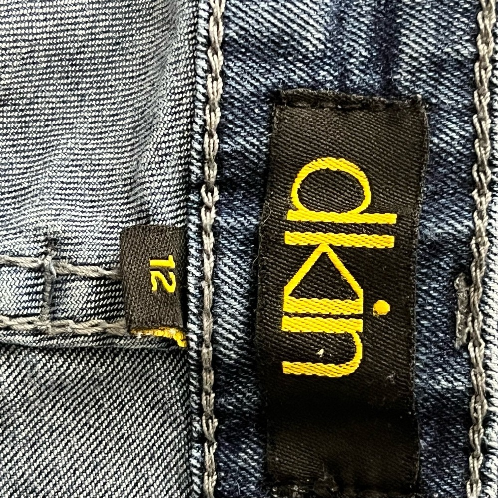 dKin Women's Straight Leg Blue Jeans Rhinestone Pockets - Picture 6 of 8
